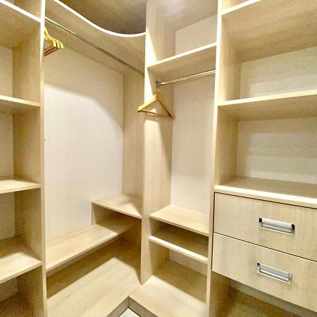 Apartpoltava Простора Однокімнатна Квартира В Новобудові, Корпусний Парк Kültér fotó